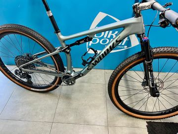 Used Specialized S-Works Epic 2023 2023 Mountainbike, Light Gray, 29 — image 3 of 6