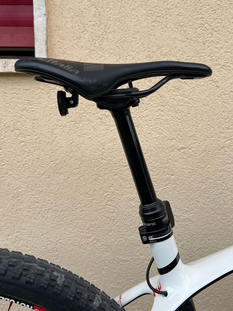 Used Focus RAVEN 8.8 2019 2019 Mountainbike, White, 29 — image 11 of 16