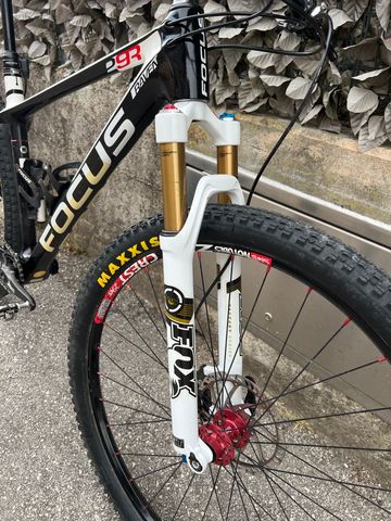 Used Focus RAVEN 8.8 2019 2019 Mountainbike, White, 29 — image 5 of 16
