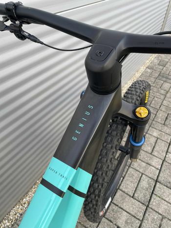 Used Scott Genius ST 910 2023 2023 Mountainbike, Blue, 29 — image 14 of 17