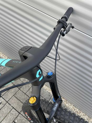 Used Scott Genius ST 910 2023 2023 Mountainbike, Blue, 29 — image 7 of 17