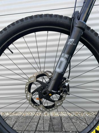 Used Scott Genius ST 910 2023 2023 Mountainbike, Blue, 29 — image 17 of 17