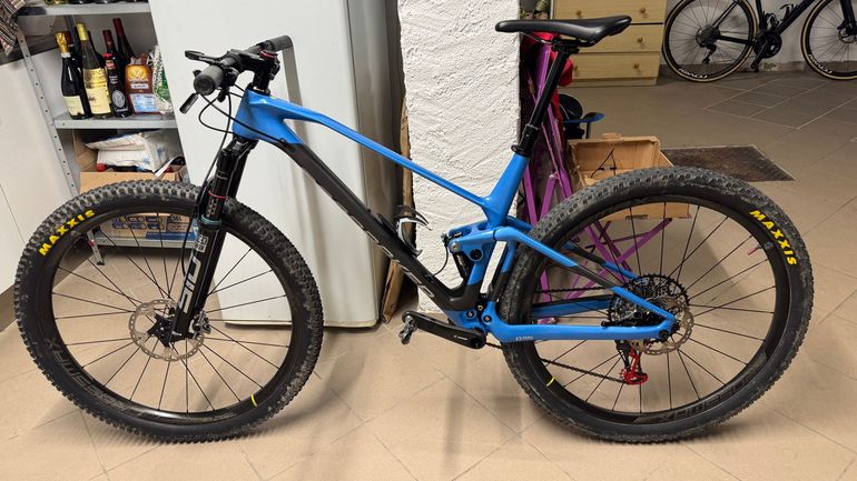 Used Mondraker F-podium SRAM X01 Eagle AXS 2023 Mountainbike, Blue — image 2 of 7