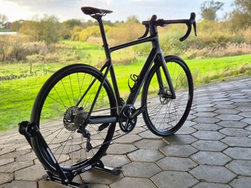 Used Scott Addict Shimano Ultegra 2023 Road & Gravel, Black — image 3 of 12