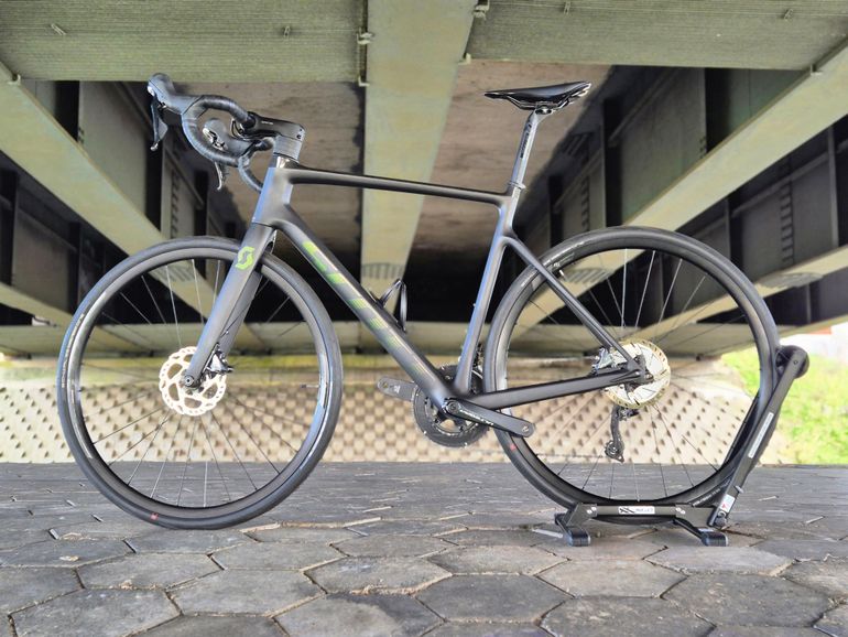 Used Scott Addict Shimano Ultegra 2023 Road & Gravel, Black — image 5 of 12
