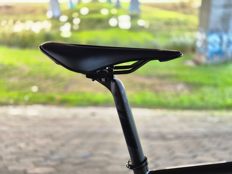 Used Scott Addict Shimano Ultegra 2023 Road & Gravel, Black — image 10 of 12