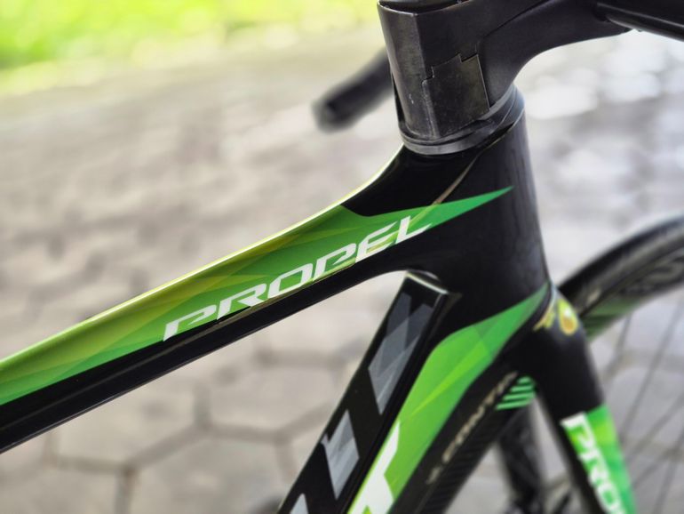 Used Giant Propel Advanced Pro Disc 2018 2018 Road & Gravel, Black — image 12 of 12