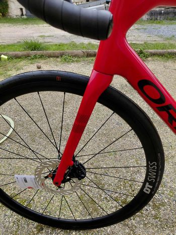 Used Orbea Orca Shimano 105 Di2 2024 Road & Gravel, Red — image 8 of 10