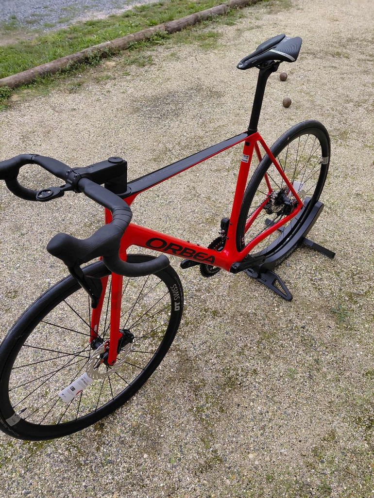 Used Orbea Orca Shimano 105 Di2 2024 Road & Gravel, Red — image 5 of 10
