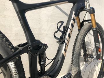 Used Giant Anthem Advanced, Pro 29 1 2021 2021 Mountainbike, Black, 29 — image 9 of 10