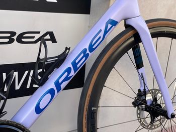 Used Orbea ORCA M20iLTD 2024 2024 Road & Gravel, Purple — image 11 of 15