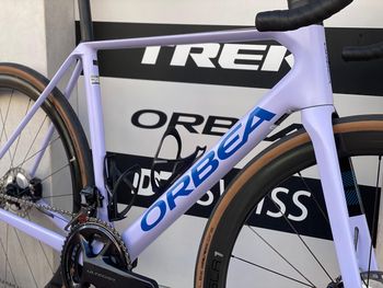 Used Orbea ORCA M20iLTD 2024 2024 Road & Gravel, Purple — image 2 of 15
