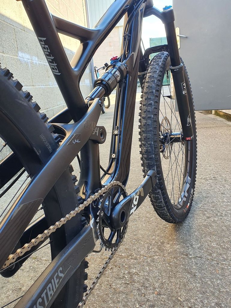 Used YT Industries Jeffsy 29 CF Pro 2018 Frameset 2018 Mountainbike, Black, 29 — image 6 of 7