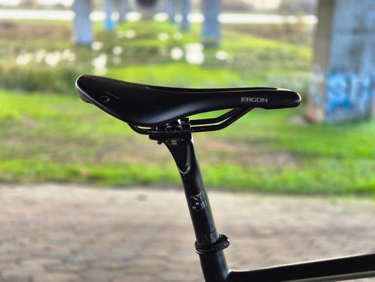Used Scott Addict SE disc 2019 2019 Road & Gravel, Light Gray — image 11 of 12