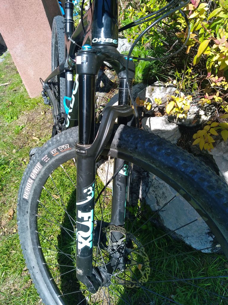 Used Orbea OIZ H30 2022 2022 Mountainbike, Black, 29 — image 2 of 3