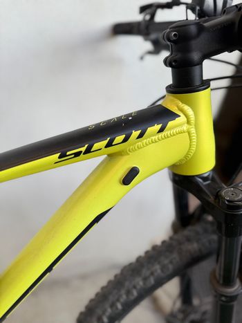 Used Scott Scale 970 2022 2022 Mountainbike, Black, 29 — image 5 of 7