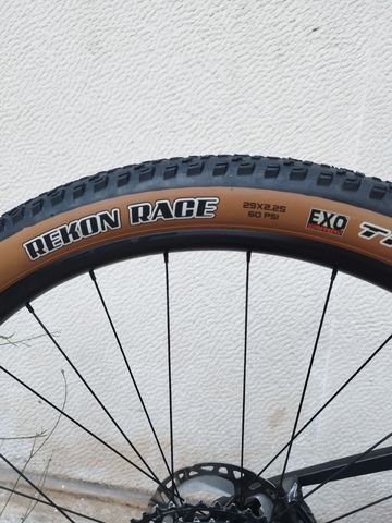 Used Scott Spark Shimano Deore XT 2021 Mountainbike, Black — image 17 of 22
