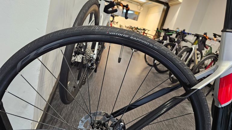Brugt Eddy Merckx Sanremo 76 Disc *powermeter* 2021 Road & Gravel — billede 15 af 18