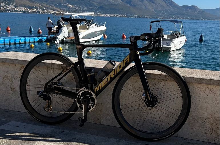 Used Merida Reacto SRAM Red eTap AXS 2023 Road & Gravel, Black — image 4 of 6