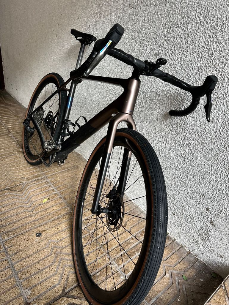 Used Trek SL 7 2025 Road & Gravel, Black — image 11 of 24