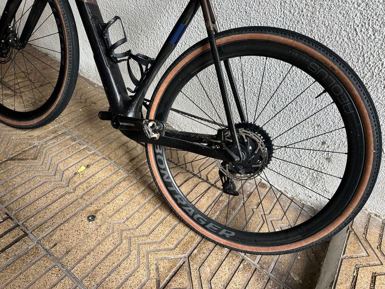Used Trek SL 7 2025 Road & Gravel, Black — image 7 of 24
