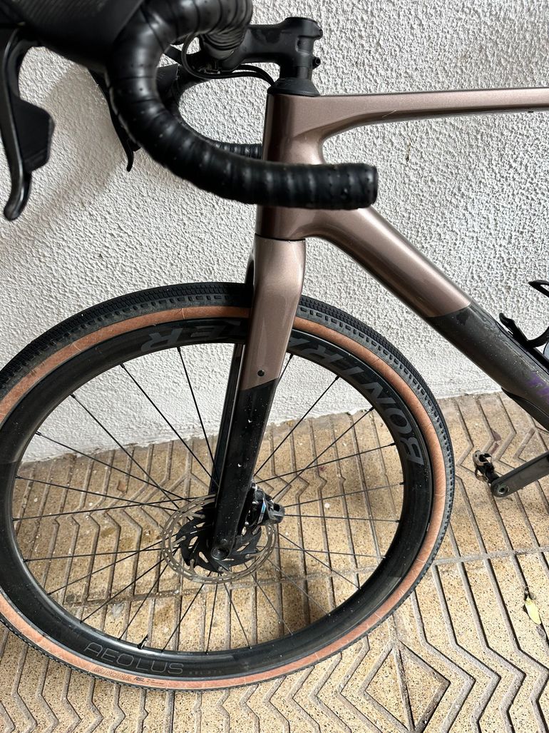 Used Trek SL 7 2025 Road & Gravel, Black — image 5 of 24