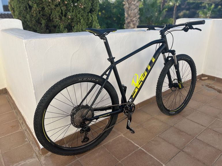 Scott Aspect Shimano Deore LX 2024 Mountainbike usato, Nero — immagine 2 di 10