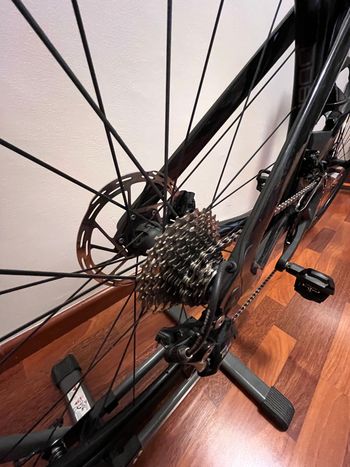 Used Canyon Speedmax CF 7 Disc 2022 2022 Road & Gravel, Black — image 4 of 5