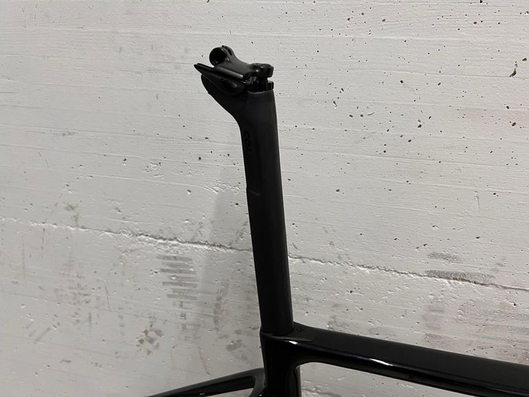 Used Colnago Kit Telaio V4RS Frameset 2025 Road & Gravel, Black — image 4 of 9
