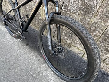 Used Specialized Rockhopper 29 2020 Mountainbike, Black — image 5 of 6