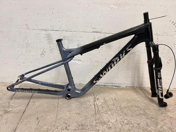 Used Specialized Epic Wc Frameset Frameset 2025 Mountainbike, Blue — image 11 of 11