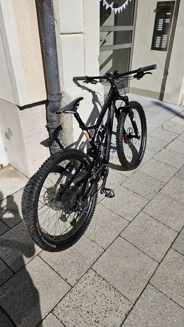 Used YT Industries Jeffsy SRAM X01 Eagle 2018 Mountainbike, Black, 29 — image 2 of 10