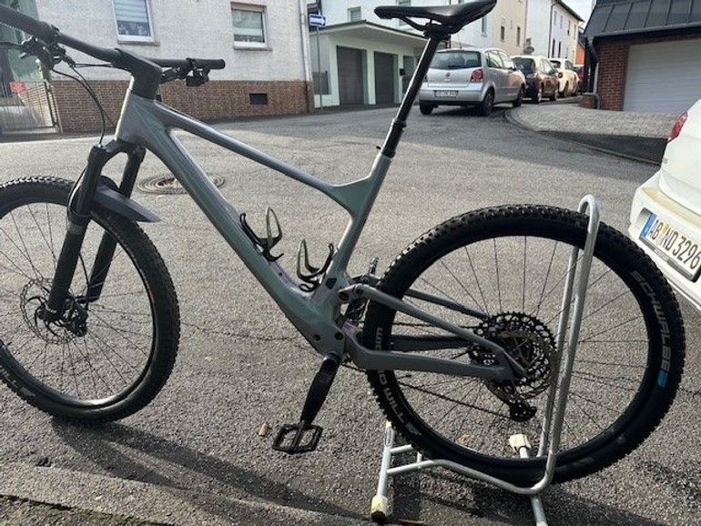 Used Scott Spark 920 TR 2024 2024 Mountainbike, Green, 29 — image 2 of 13