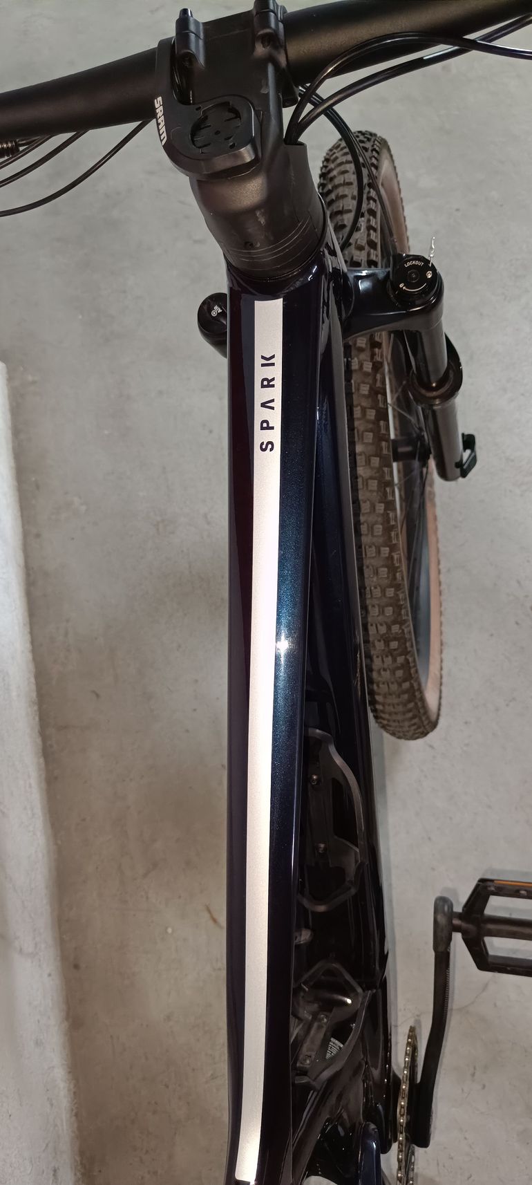 Used Scott Spark 970 2022 2022 Mountainbike, Blue, 29 — image 4 of 7