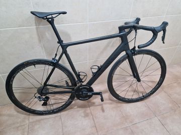 Used Canyon Ultimate CF SLX 9.0 2018 2018 Road & Gravel, Black — image 1 of 10
