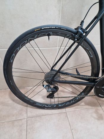 Used Canyon Ultimate CF SLX 9.0 2018 2018 Road & Gravel, Black — image 8 of 10