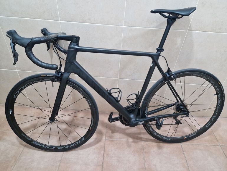 Used Canyon Ultimate CF SLX 9.0 2018 2018 Road & Gravel, Black — image 2 of 10