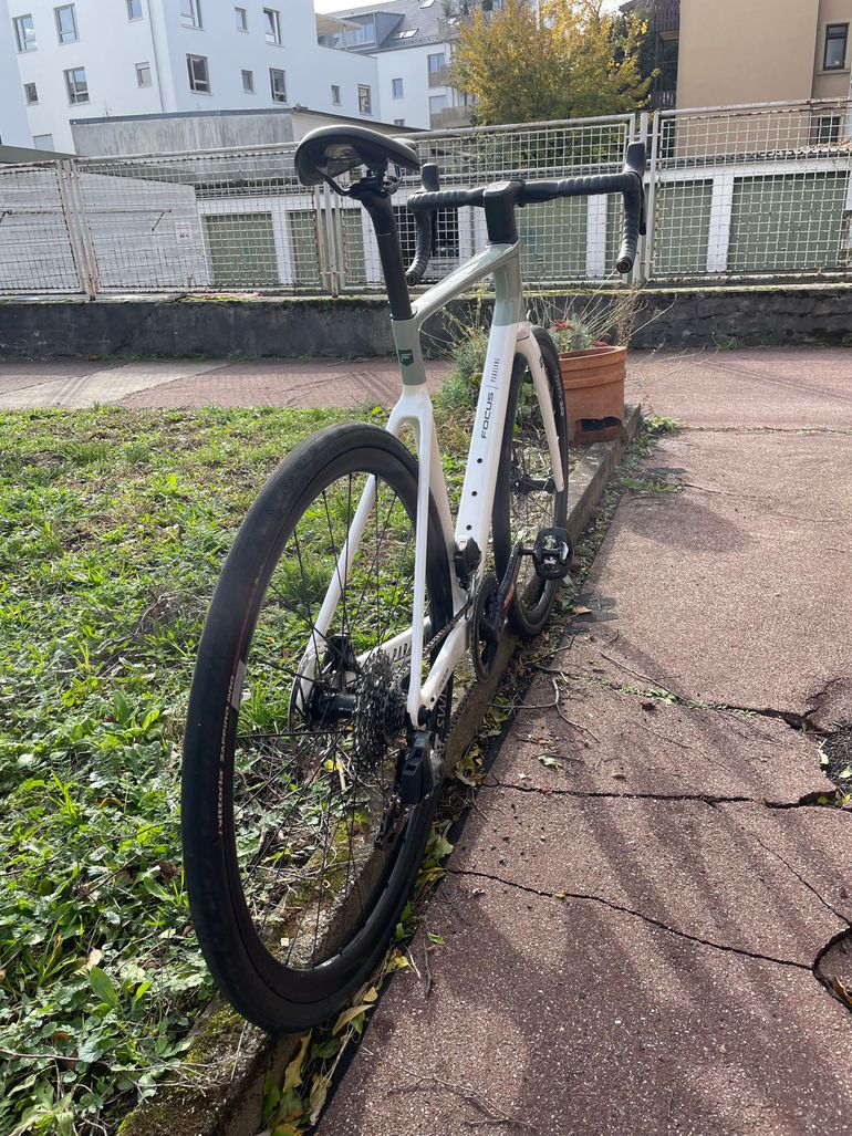 Used Focus PARALANE 8.8 2024 2024 Road & Gravel, Light Gray — image 4 of 11