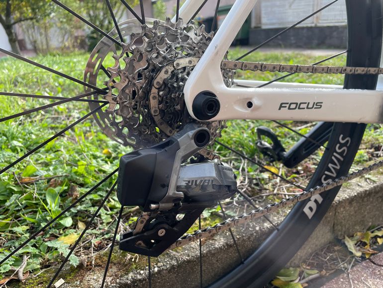 Used Focus PARALANE 8.8 2024 2024 Road & Gravel, Light Gray — image 9 of 11