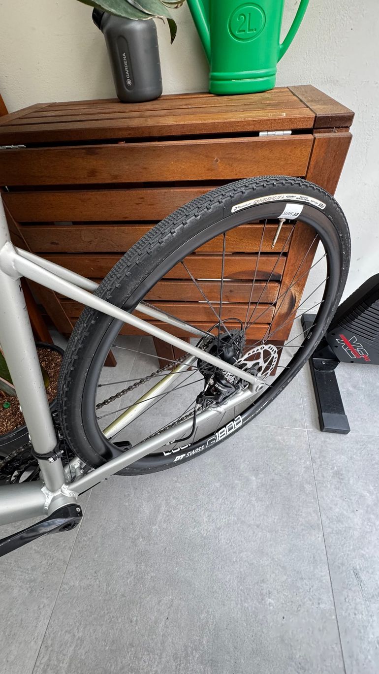 Used CUBE ATTAIN PRO 2023 2023 Road & Gravel, Light Gray — image 7 of 7