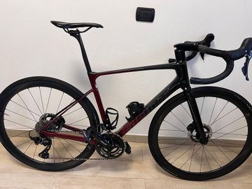 Used Giant Defy Advanced Pro 2 2024 Road & Gravel, Red — image 12 of 12