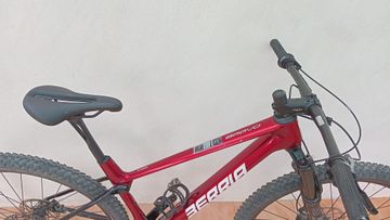 Gebrauchtes Berria Bravo. Shimano Deore XT 2024 Mountainbike, Rot, 29 — Bild 9 von 18