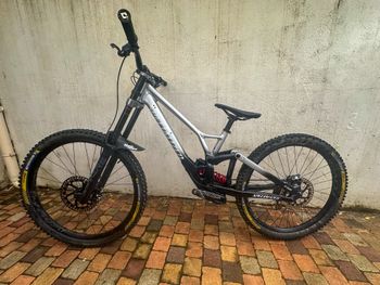 Used Specialized Demo Expert 2022 2022 MTB