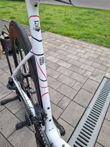 Used Cannondale Hi-Mod Rapha Team Replica 2023 Road & Gravel, White — image 6 of 6