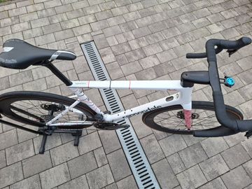 Used Cannondale Hi-Mod Rapha Team Replica 2023 Road & Gravel, White — image 5 of 6