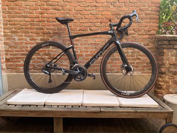Used BMC Roadmachine TWO 2021 2021 Road & Gravel, Black — image 1 of 9