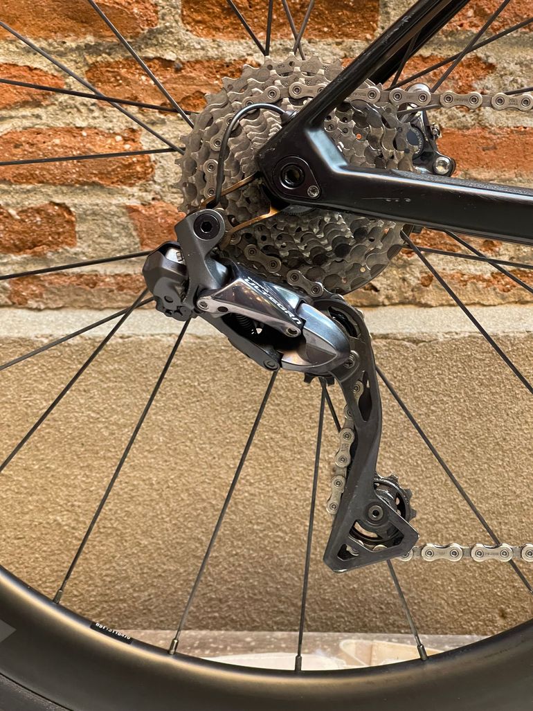 Used BMC Roadmachine TWO 2021 2021 Road & Gravel, Black — image 6 of 9