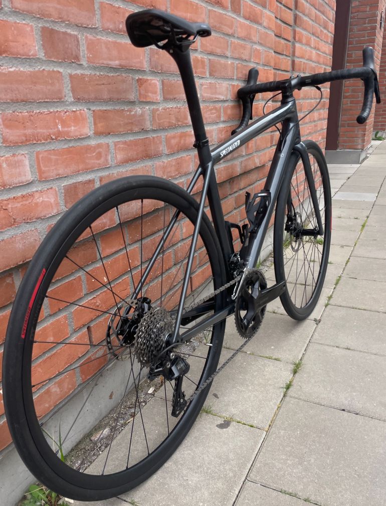 Used Specialized 105 Sport 2025 Road & Gravel, Black — image 4 of 5