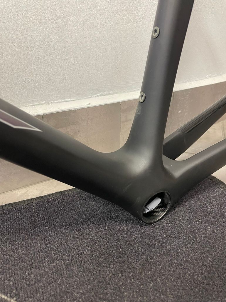 Used Giant TCR Advanced SL Disc 0 2023 Frameset 2023 Road & Gravel, Black — image 3 of 9