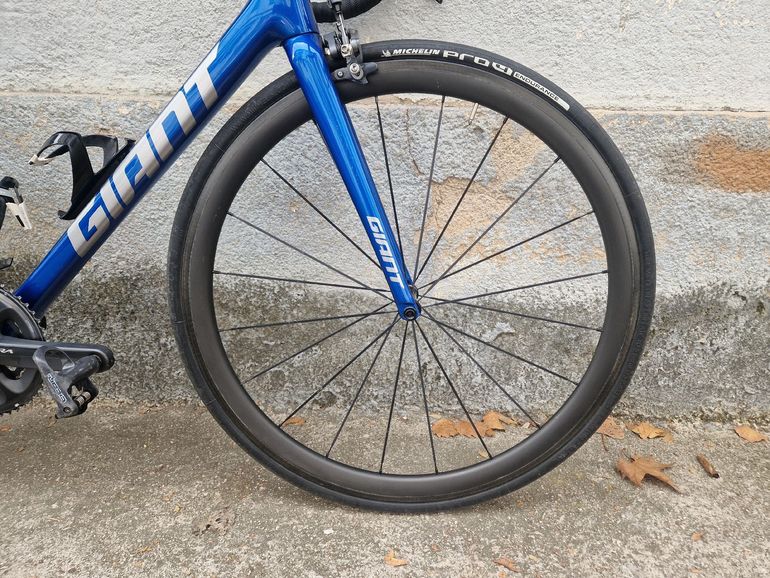 Used Giant TCR Advanced 1 2016 2016 Road & Gravel, Blue — image 5 of 12